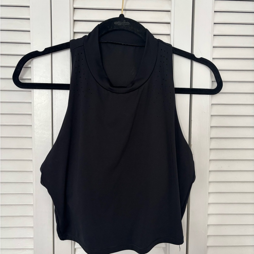 Joylab Black Sleeveless Activewear Women's CropTop